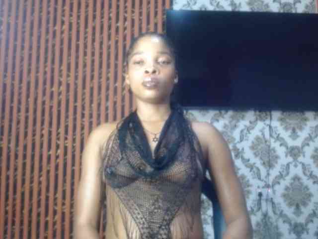 Nastiecumlover webcam