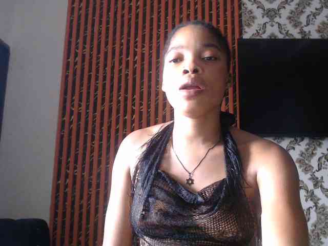 Nastiecumlover webcam