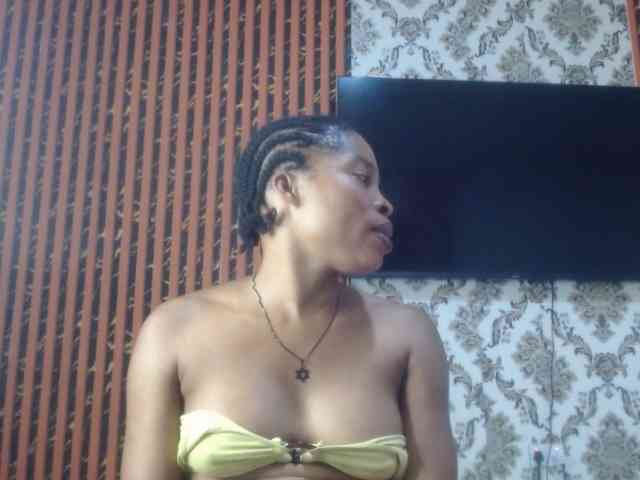 Nastiecumlover webcam