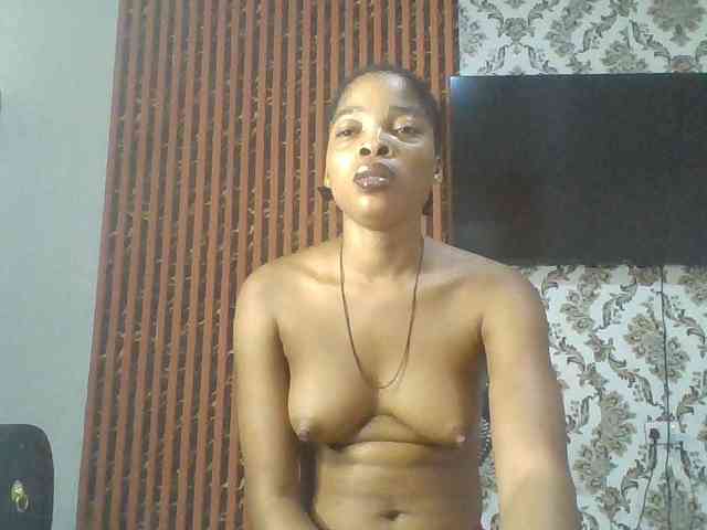 Nastiecumlover webcam