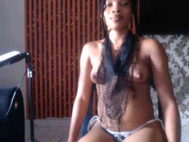 Nastiecumlover webcam