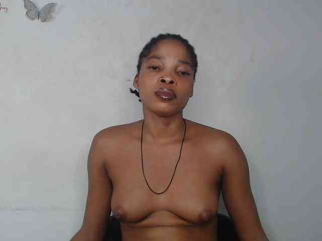 Nastiecumlover webcam