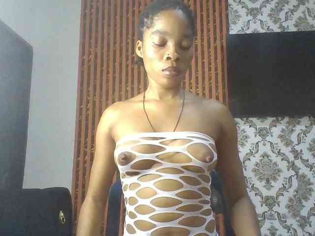 Nastiecumlover webcam