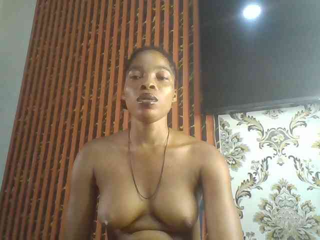 Nastiecumlover webcam