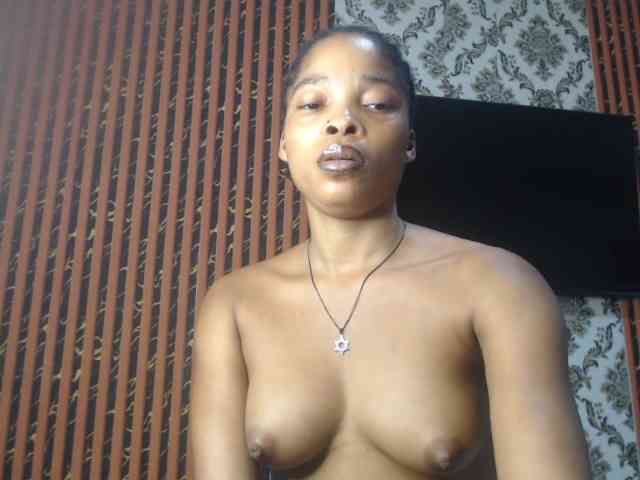 Nastiecumlover webcam