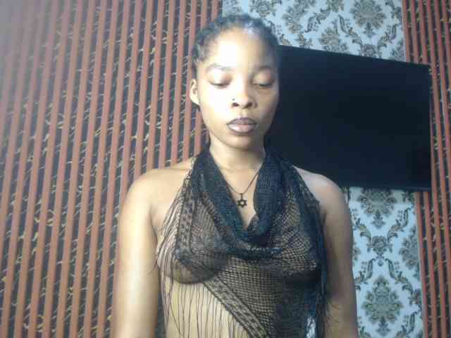 Nastiecumlover webcam