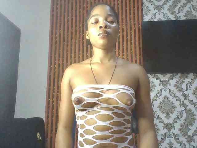 Nastiecumlover webcam