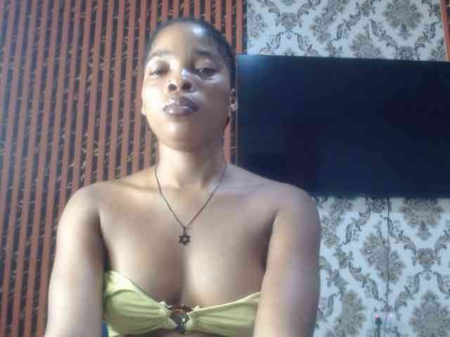 Nastiecumlover webcam