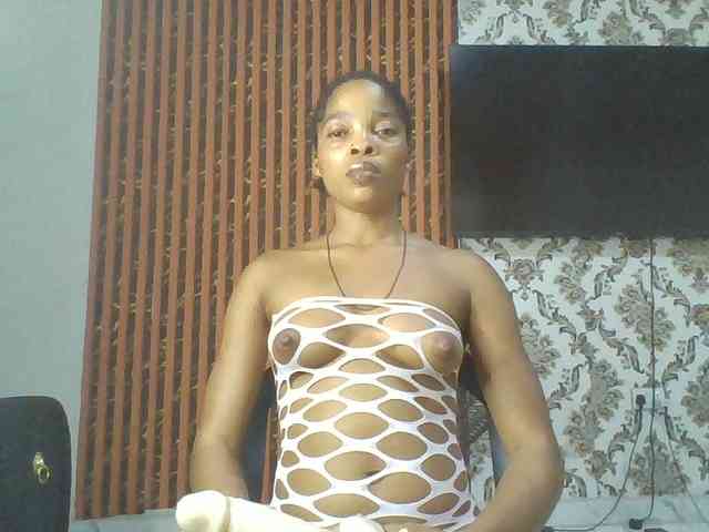 Nastiecumlover webcam