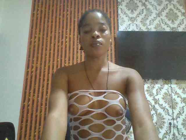 Nastiecumlover webcam