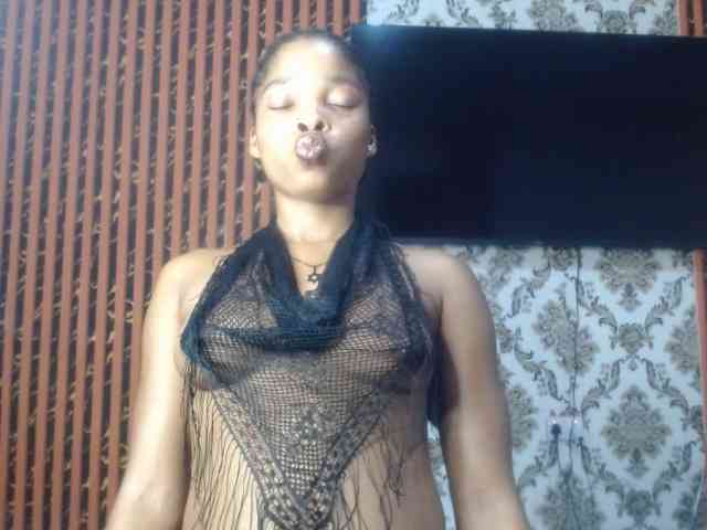 Nastiecumlover webcam