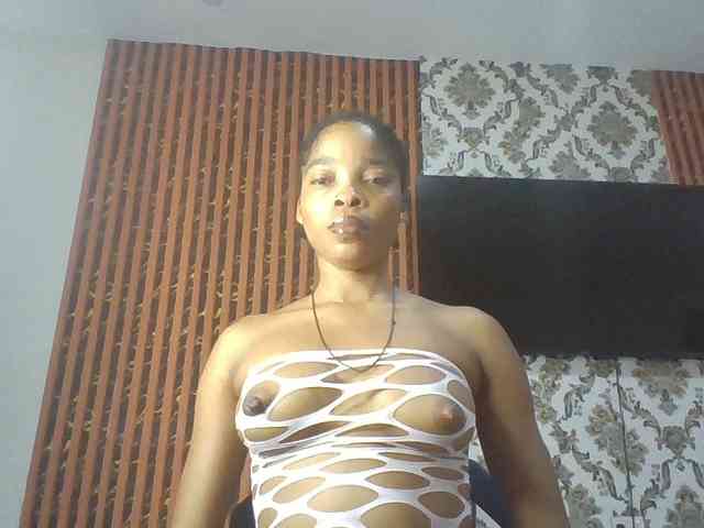 Nastiecumlover webcam