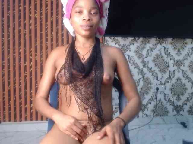 Nastiecumlover webcam