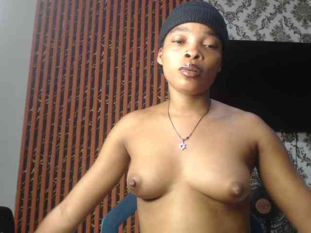 Nastiecumlover webcam