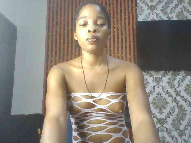 Nastiecumlover webcam