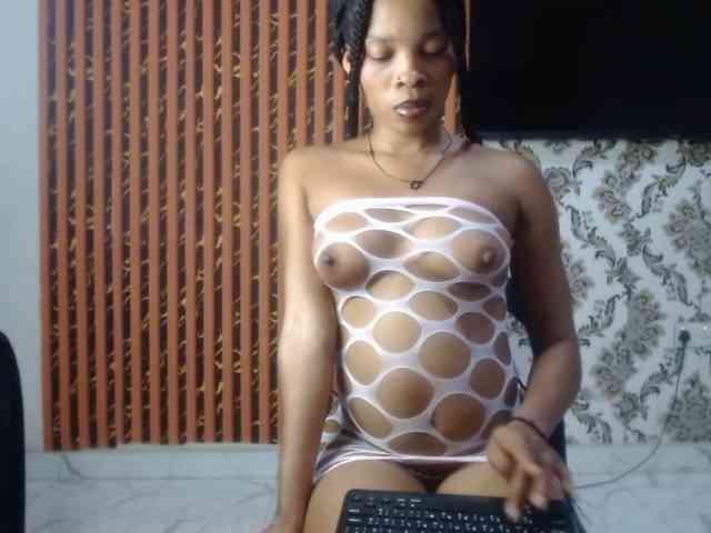 Nastiecumlover webcam