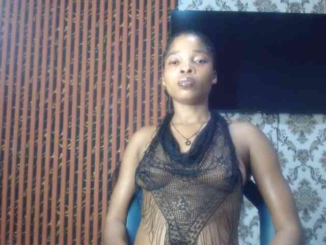 Nastiecumlover webcam