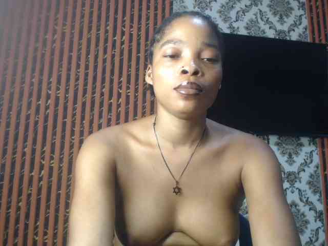 Nastiecumlover webcam