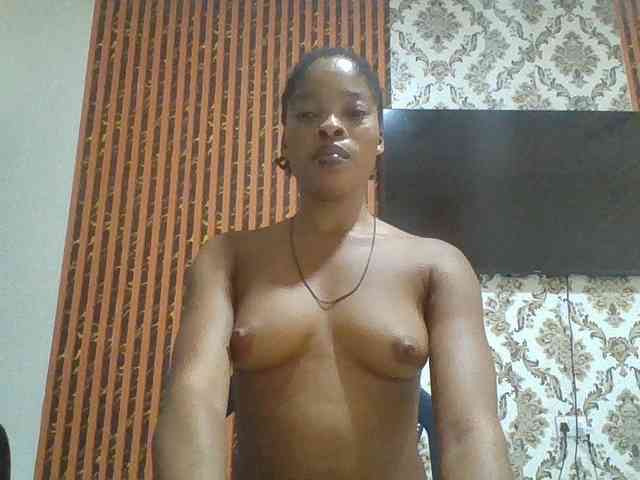 Nastiecumlover webcam