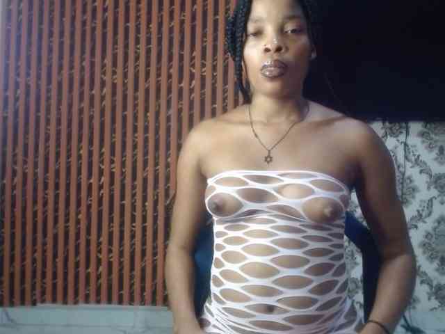 Nastiecumlover webcam