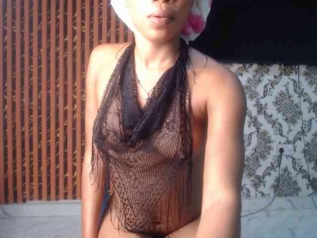 Nastiecumlover webcam