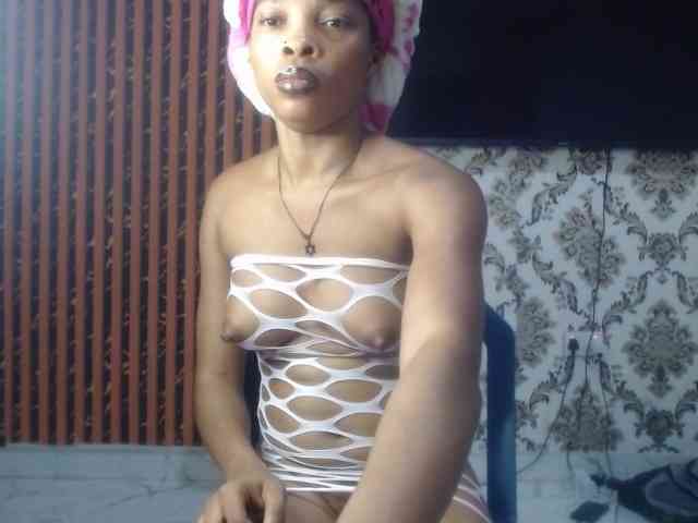 Nastiecumlover webcam