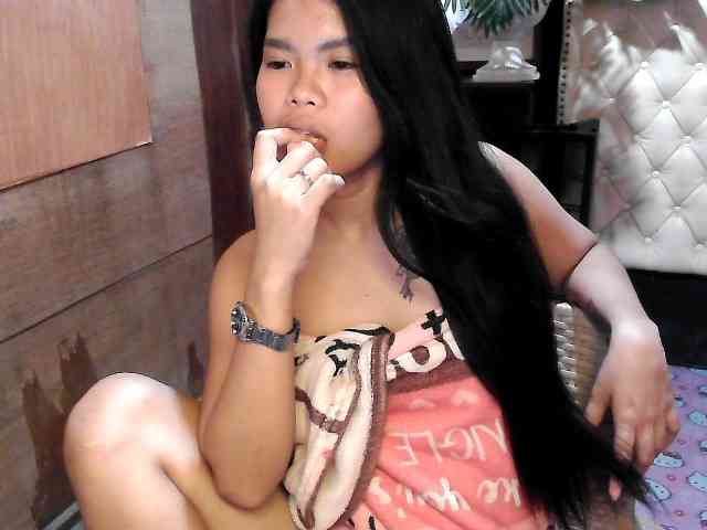 Pixielace Live Webcam on BongaCams