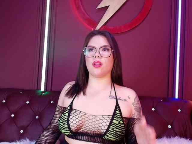 Charlotte-Mandonado webcam