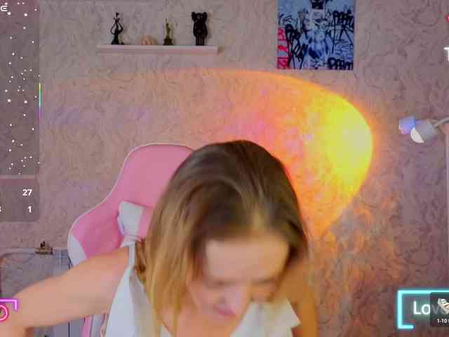 Angelina-Relax webcam