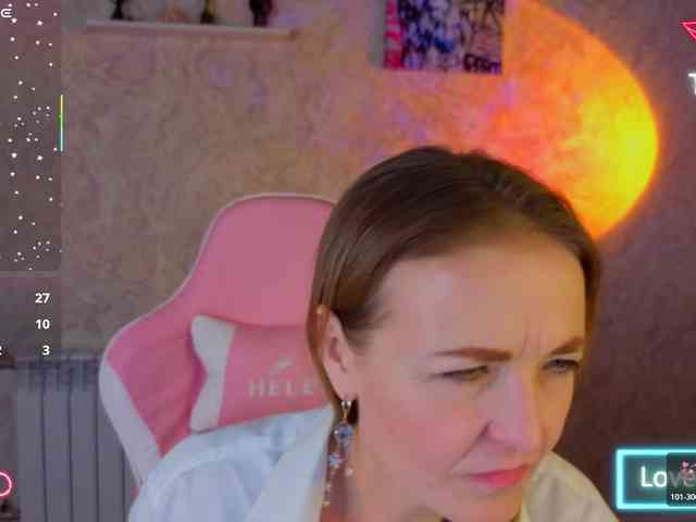 Angelina-Relax webcam