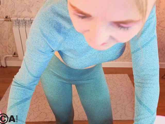 Angelina-Relax webcam