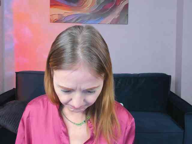 Angelina-Relax webcam