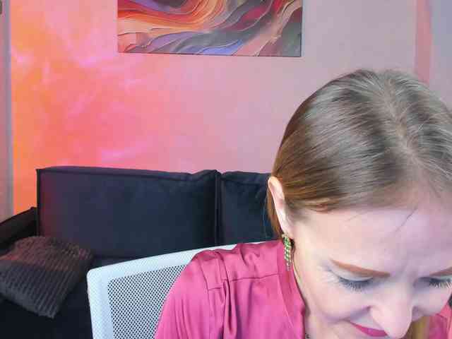 Angelina-Relax webcam