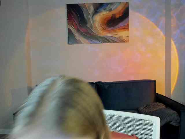 Angelina-Relax webcam