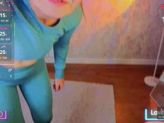 Angelina-Relax webcam