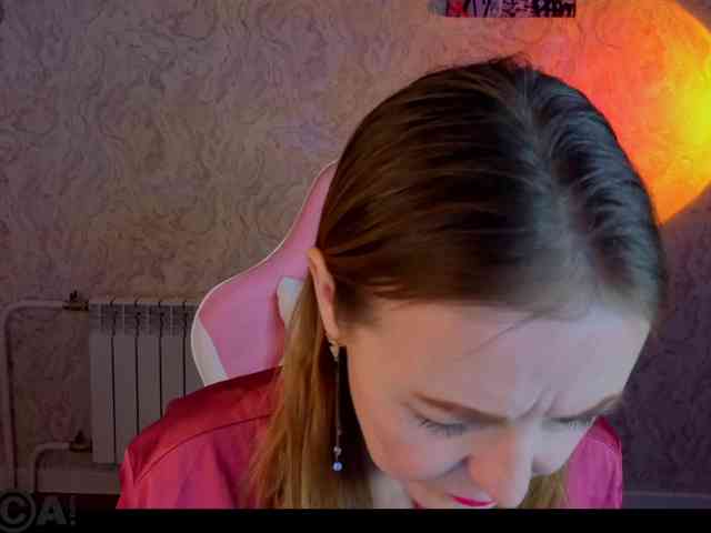 Angelina-Relax webcam