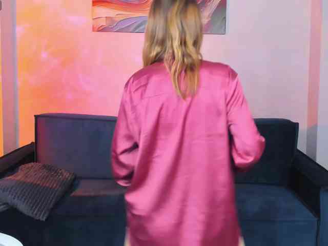 Angelina-Relax webcam