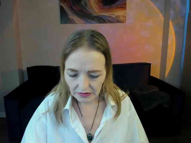 Angelina-Relax webcam