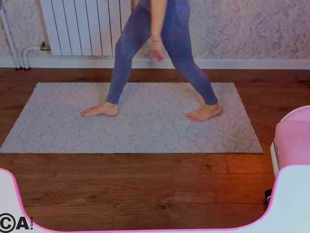 Angelina-Relax webcam