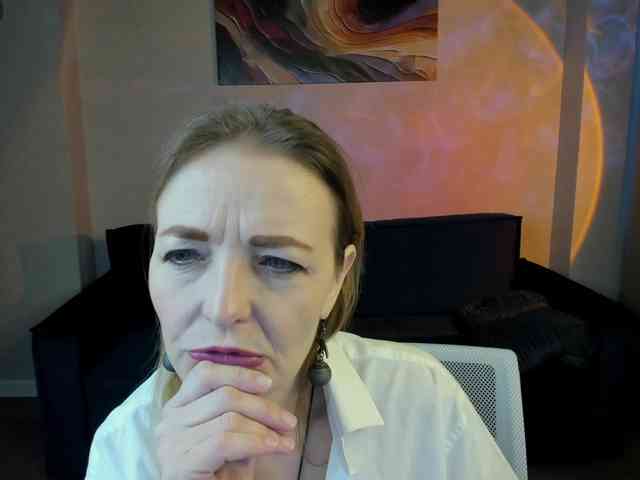 Angelina-Relax webcam