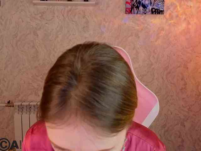 Angelina-Relax webcam