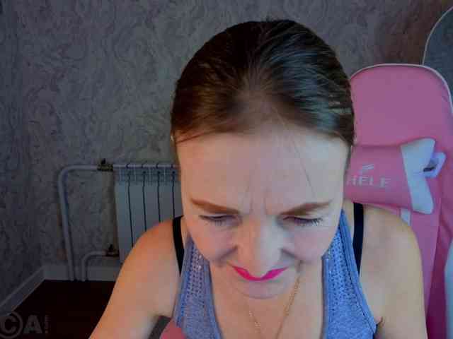 Angelina-Relax webcam