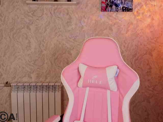 Angelina-Relax webcam