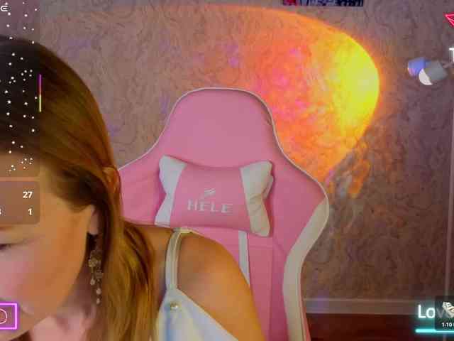 Angelina-Relax webcam