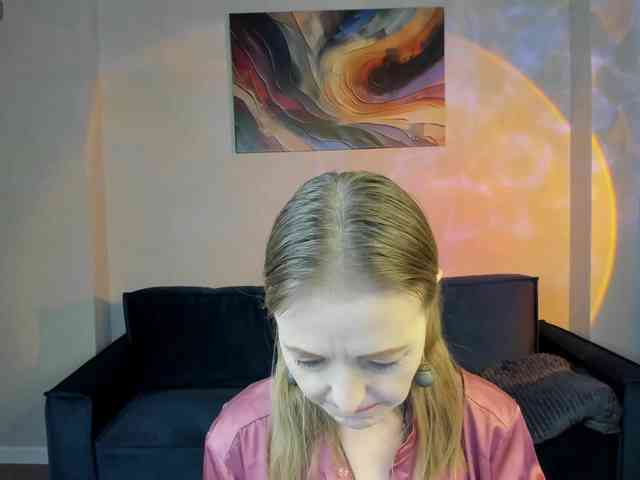 Angelina-Relax webcam