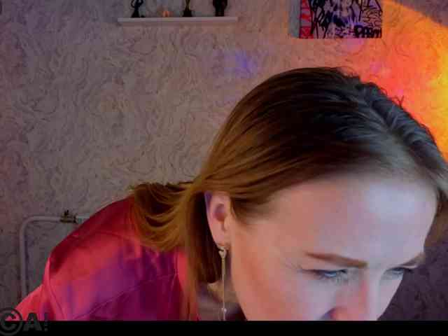 Angelina-Relax webcam