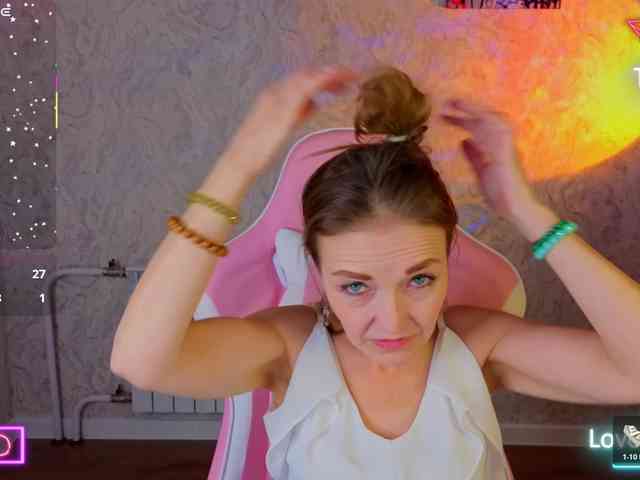 Angelina-Relax webcam