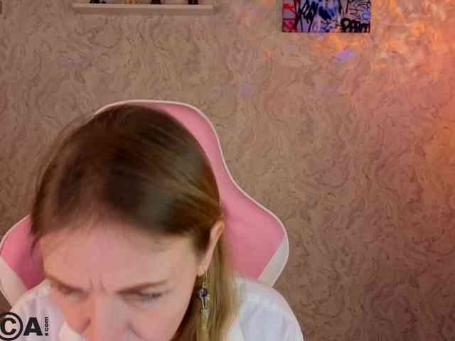 Angelina-Relax Live Webcam on BongaCams