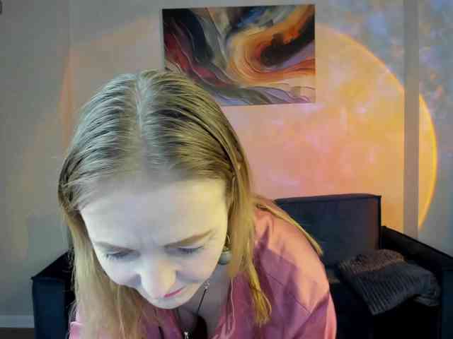 Angelina-Relax webcam