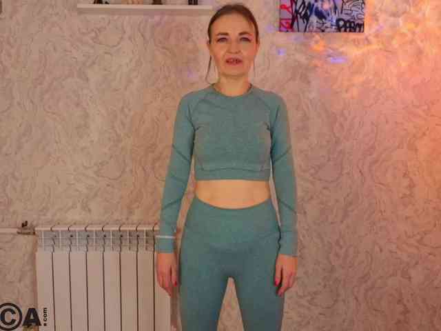 Angelina-Relax webcam